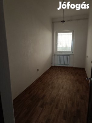 XIV. Kerület, Öv utca, 200 m2-es, logisztika - raktározás, jó állapotú