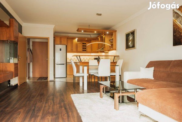 XIV ker Dorozsmai utcában 57 nm lakás kiadó kocsibeállóval 350000 Ft