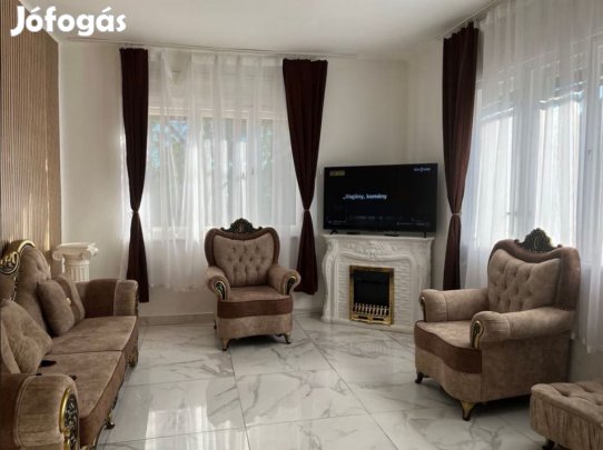 XIX. Kerület, Óváros, 188 m2-es, 2 generációs, családi ház, 5 szobás