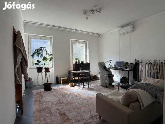 XI. Kerület, Tétényi út, 62 m2-es, házrész, 3 szobás, jó állapotú