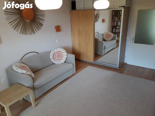 XI. Mohai közben 63m2-es 3 szobás + erkélyes lakás Eladó