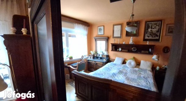 XI. kerületben 64nm-es lakás