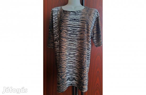 XL-es/46/,női,teljes felületén tigrismintás,puha anyagú Dromedar felső