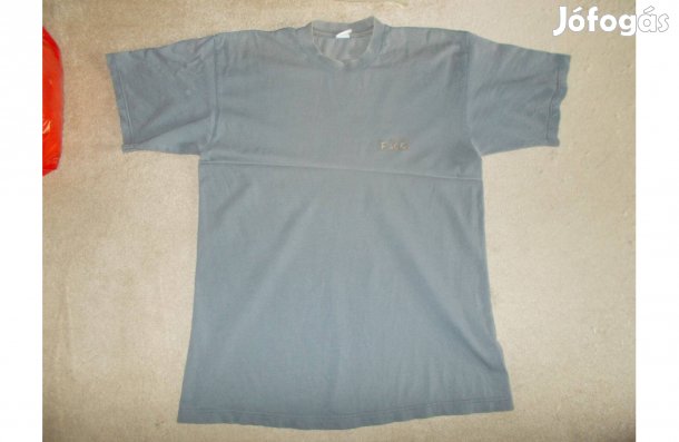 XL-es férfi póló