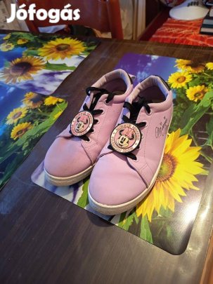 XOXO. Minnie Mouse Disney cipő