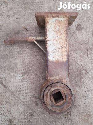 XT-3, XT-4 tárcsa csapágy tartóval