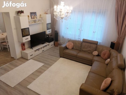 XVII. Kerület, Rákoskert, 220 m2-es, 2 generációs, családi ház