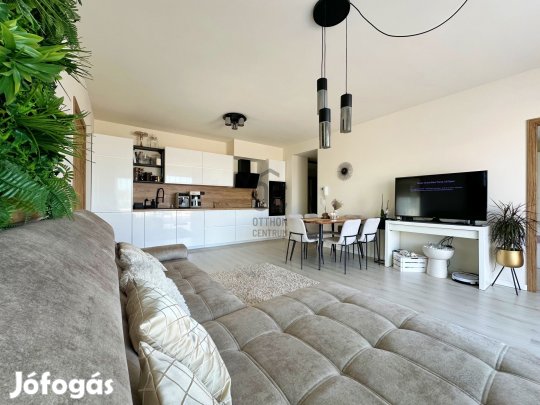 XVII. kerületi eladó tégla társasházi lakás