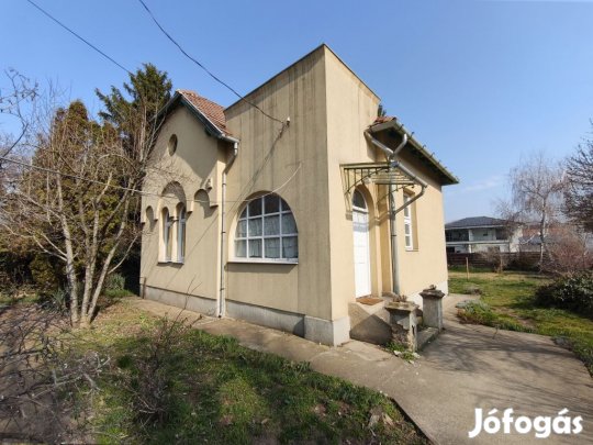 XVI. Kerület, Rákosszentmihály, 66 m2-es, családi ház, 2 szobás