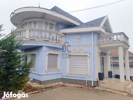 XVI. kerületi eladó tégla családi ház