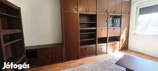 XV. Kerület, Késmárk utca, 36 m2-es, társasházi lakás, 1+1 szobás