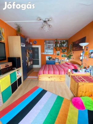 XV. kerület Páskomliget u. 56 m2 lakás eladó