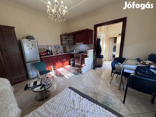 XV. kerületi eladó tégla társasházi lakás