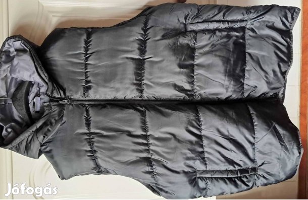 XXL-Es Originál Szürke És Fekete Szteppelt Mellény Kapucnival