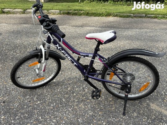 X-Fact kislány kerékpár teljes grátisz felszereletséggel