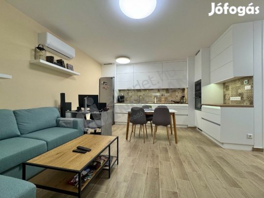 X. kerületben ÚJÉPÍTÉSŰ 45 m2-es 2 szobás TELJESEN FELSZERELT,