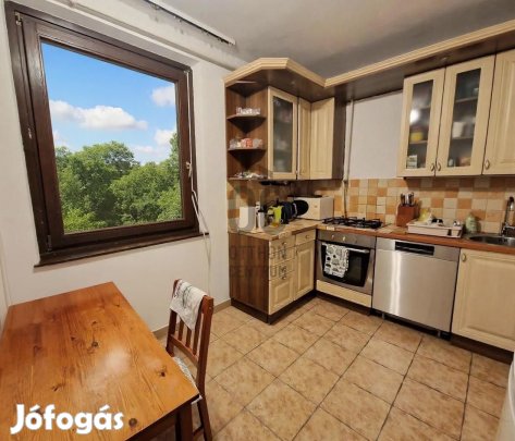 X. kerületi eladó panel társasházi lakás
