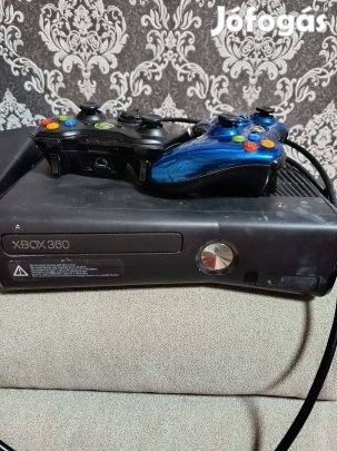 Xbox 360 Slim 500GB Rgh , 2 kontroller, 30 játék