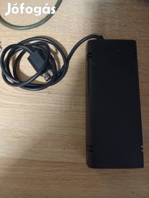 Xbox 360s Tápegység 