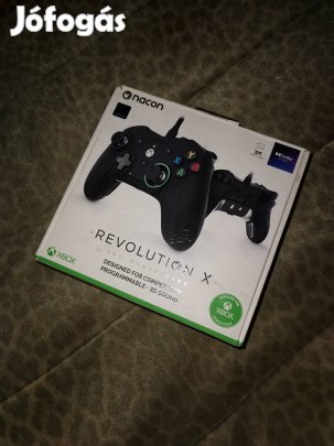 Xbox Nacon Revolution X Pro kontroller