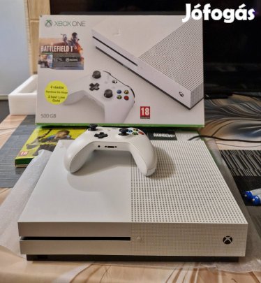Xbox One S 500gb 1 konti 3 lemezes játék Dobozában!