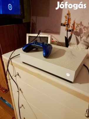 Xbox One S All digital konzol 1 karral