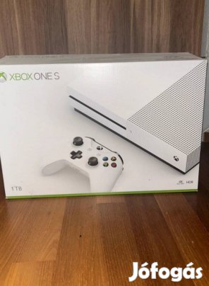 Xbox One S Konzol Kontrollerrel + játékokkal