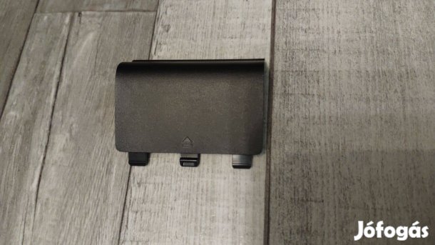 Xbox One/S/X Tartozék: Elemtartó Fekete Kontrollerhez