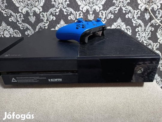 Xbox One X 1TB 1 vezetéknélküli kar , 2 ajándék játék