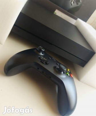 Xbox One X SSD-vel gyorsított, frissen szervizelt