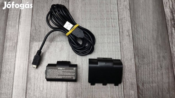 Xbox One / S / X : Bigben Akkumulátor Hátlappal Töltőkábellel