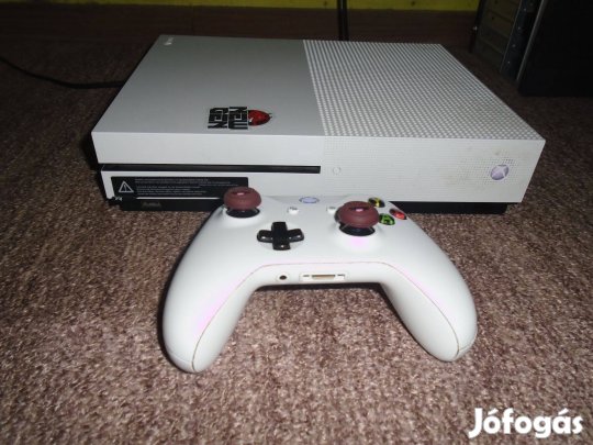Xbox One s 3 db játékal eladó vagy csere Pc. Mobil