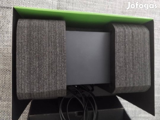 Xbox Series X 1TB - Kiváló állapotban