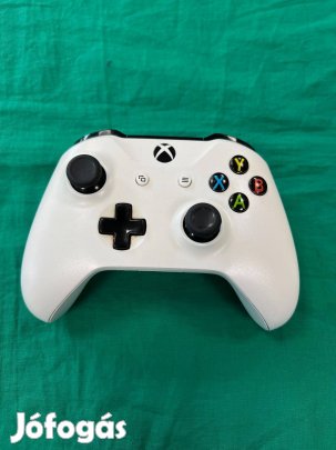 Xbox kontroller fehér szinben