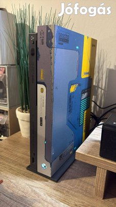 Xbox one X cyberpunk 2077 1TB+6 Játék