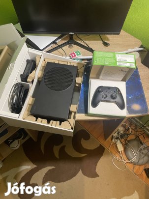 Xbox series s 1TB  +1ajándék kontroler