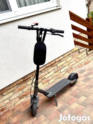 Xiaomi 4 Ultra elektromos roller