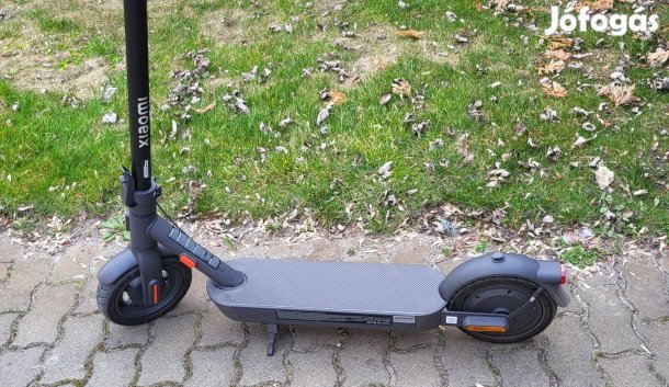Xiaomi Electric Scooter 4 Pro (2nd gen) 25km