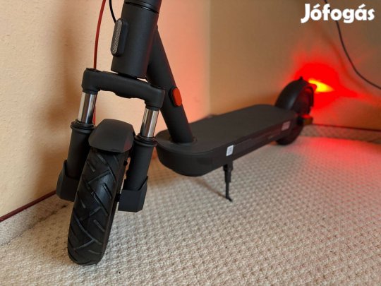 Xiaomi Electric Scooter 5 EU elektromos roller, szinte új, garanciális