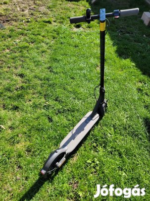 Xiaomi Mi-Electric Scooter Essential