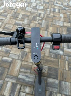 Xiaomi Mi Electric Scooter Pro 2