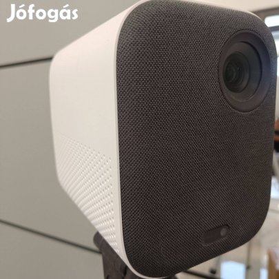 Xiaomi Mi Smart projector 2