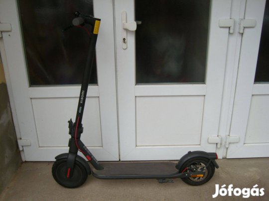 Xiaomi Scooter 4 Elektromos Roller (Még Garanciás)eladó