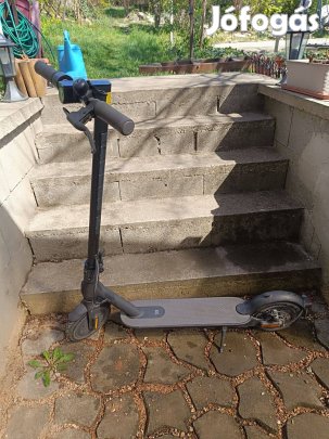 Xiaomi electric scooter essential