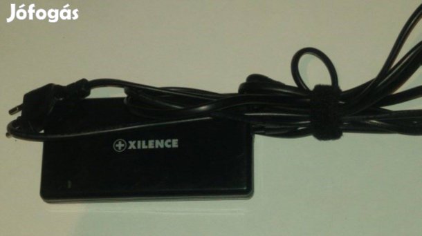 Xilence univerzális laptop töltő XP-LP90.B.R3. Slim