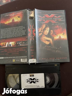 Xxx következő fokozat akció vhs kistok 