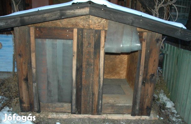 Xxxl- es, szigetelt, dupla kutyaház eladó