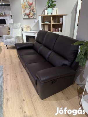 Xxxlutz 3 személyes bőrhatású kanapé lábtartóval