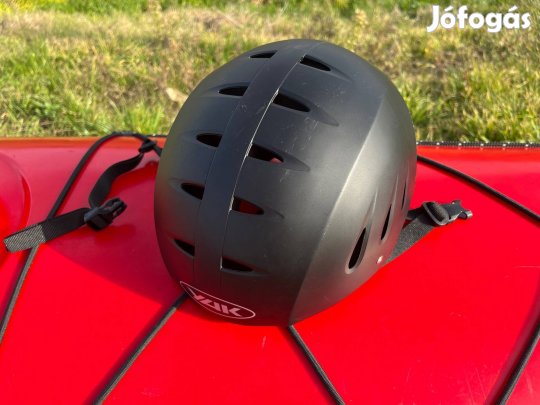 Yak Kontour vadvízi kobak (S/M, 2012-es gyártás), nem horpadt/nem sérü