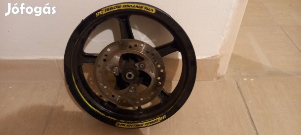 Yamaha Aerox Rossis kerék